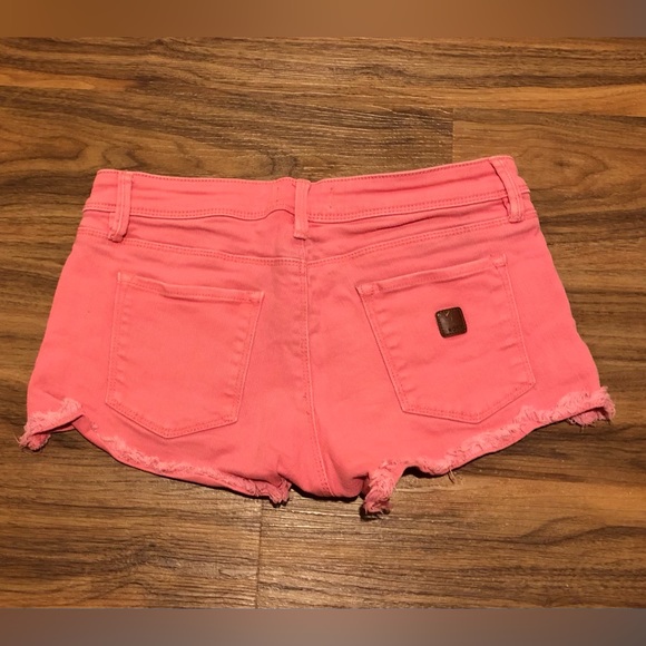 Pink Roxy Jean Shorts - Picture 2 of 2